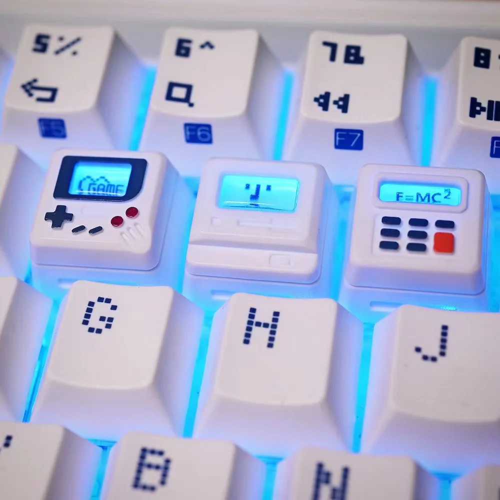 Retro Gaming Events - K-04 Set Keycap Retro Transparan 3-in-1